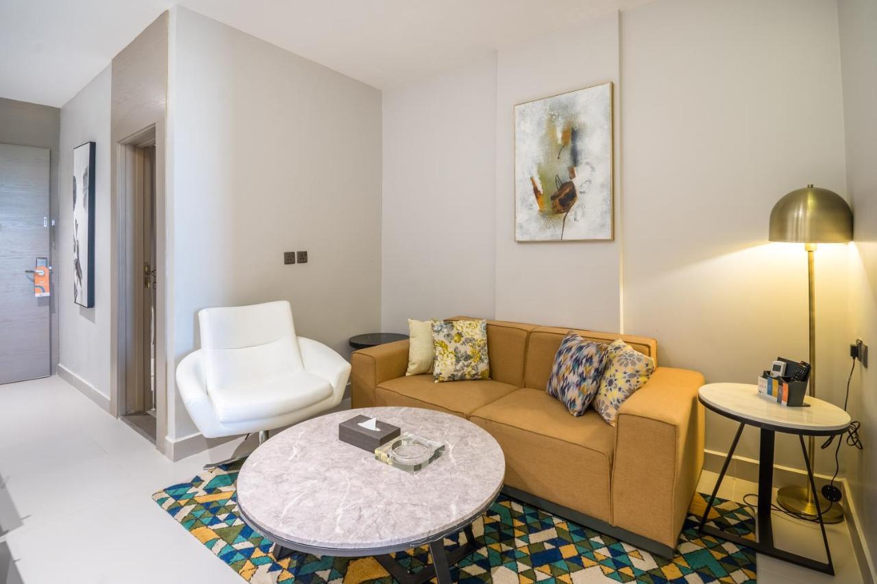 Ewaa Express Hotel - Buraydah Extérieur photo